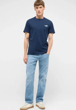 T-Shirt Style Austin