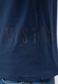 T-Shirt Style Austin