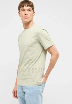 T-Shirt Style Austin