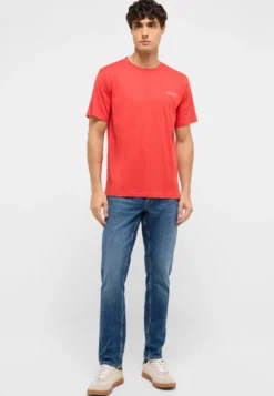 T-Shirt Style Austin