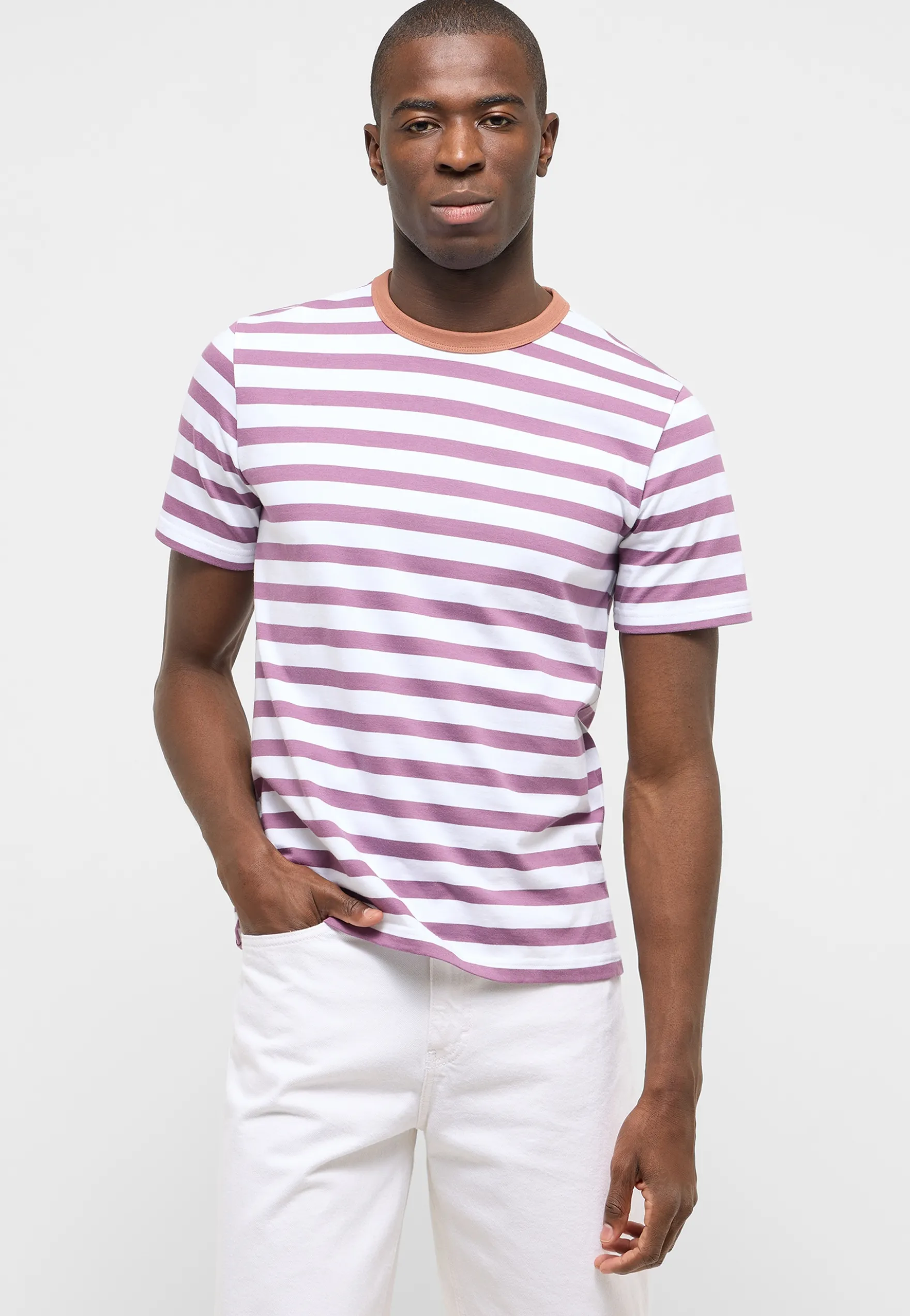 T-Shirt Style Austin