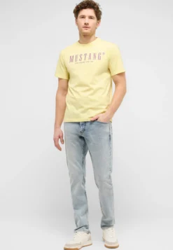 T-Shirt Style Austin