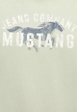 T-Shirt Style Austin