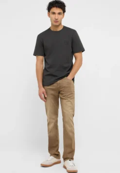 T-Shirt Style Austin