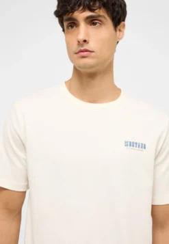 T-Shirt Style Austin