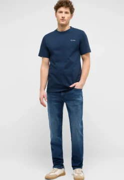 T-Shirt Style Austin