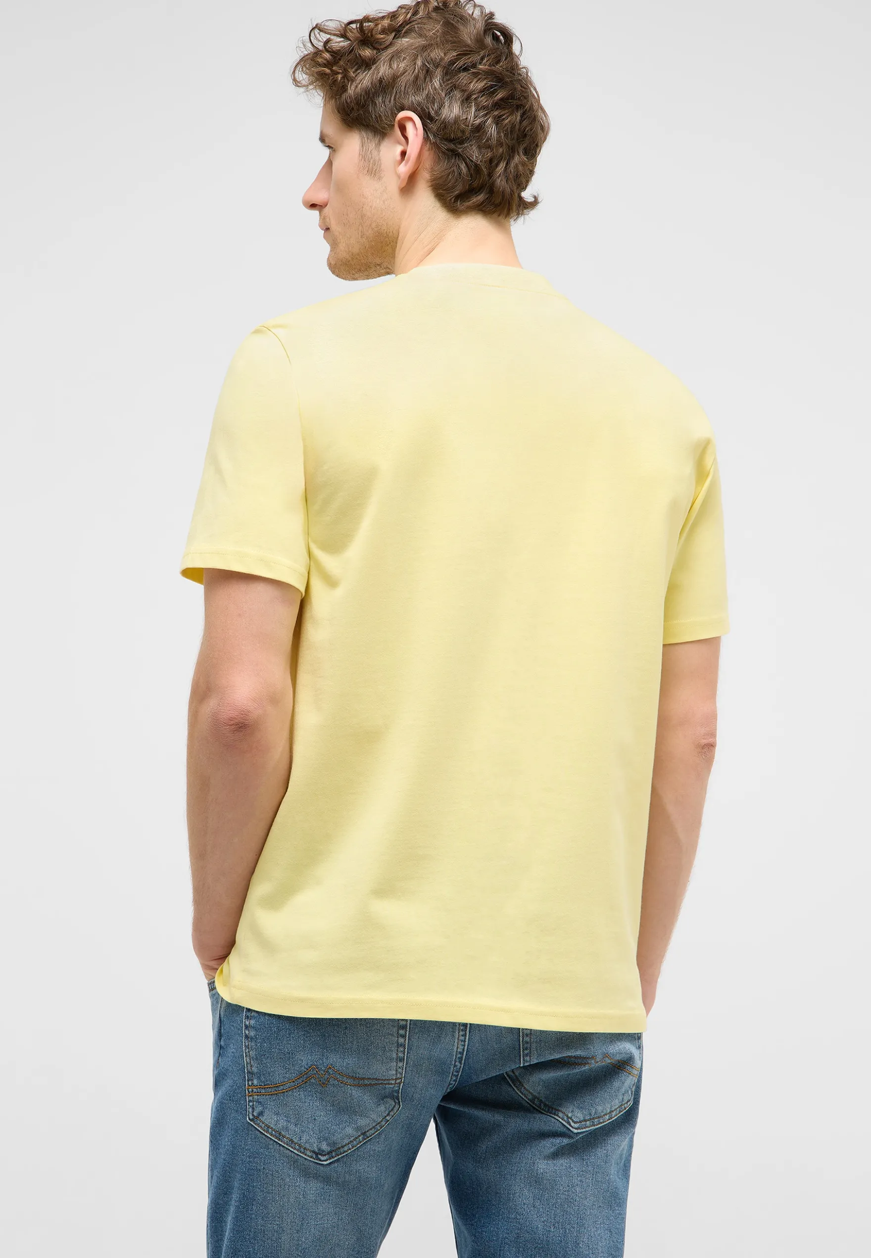 T-Shirt Style Austin