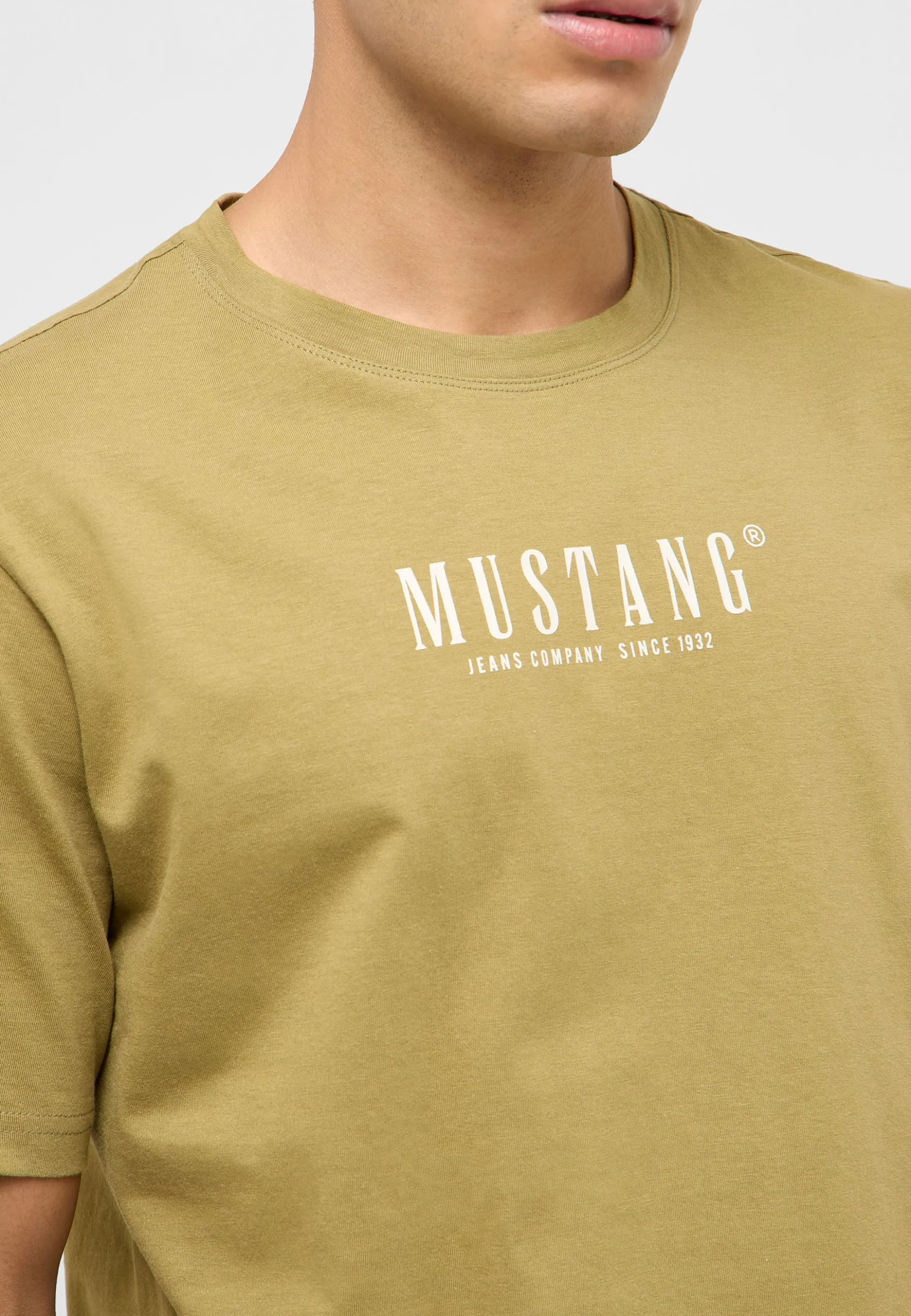 T-Shirt Style Austin