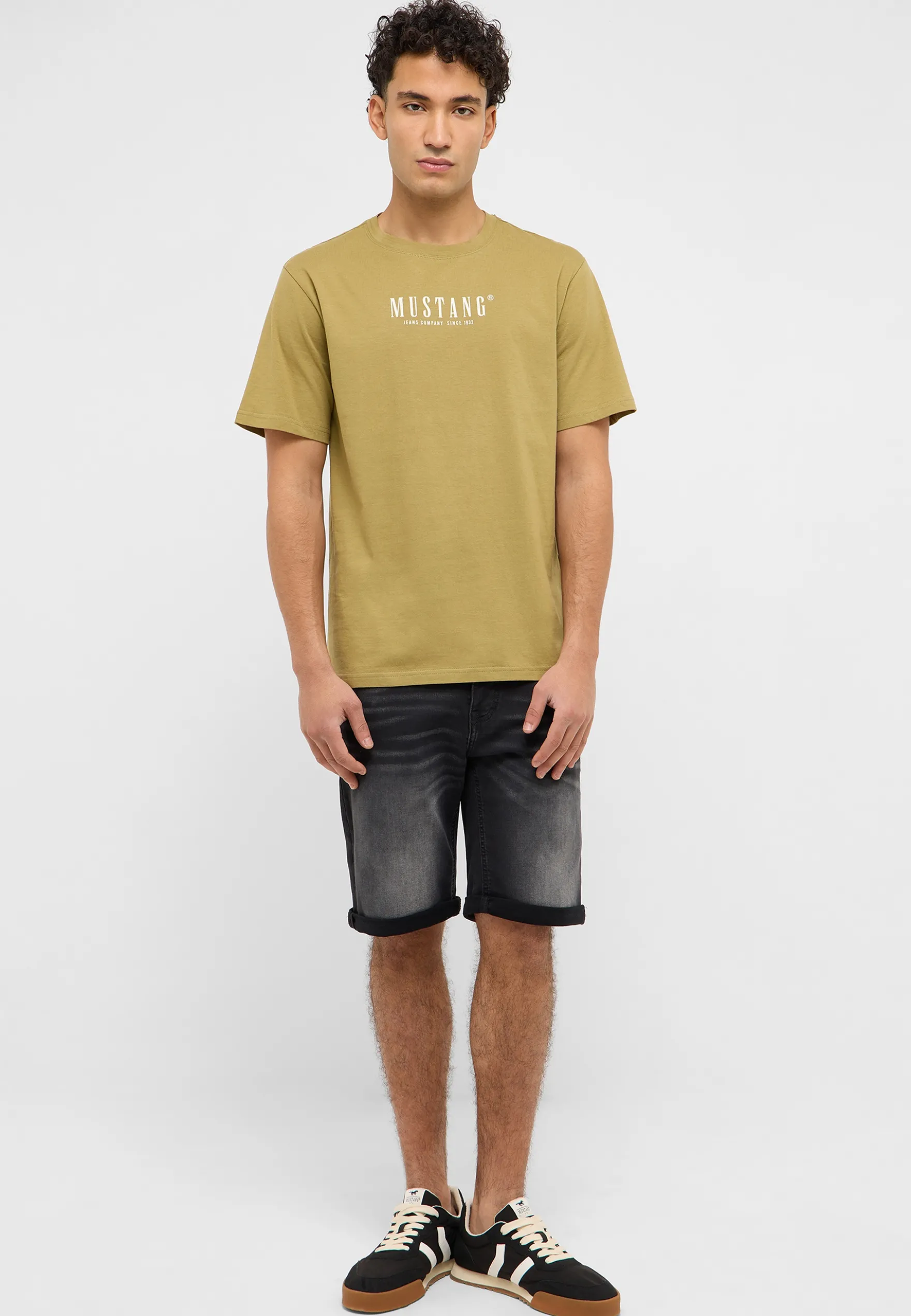 T-Shirt Style Austin