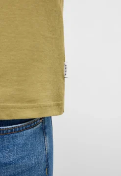 T-Shirt Style Austin