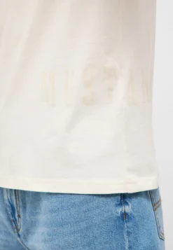 T-Shirt Style Austin