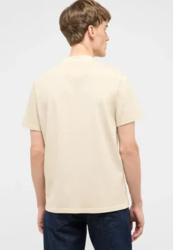 T-Shirt Style Austin