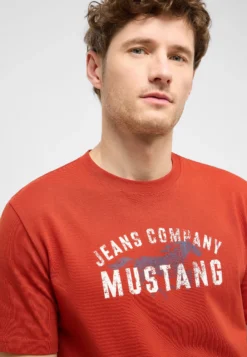 T-Shirt Style Austin