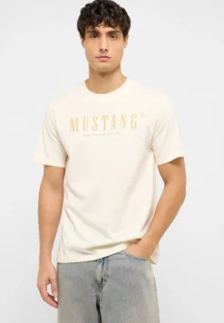 T-Shirt Style Austin
