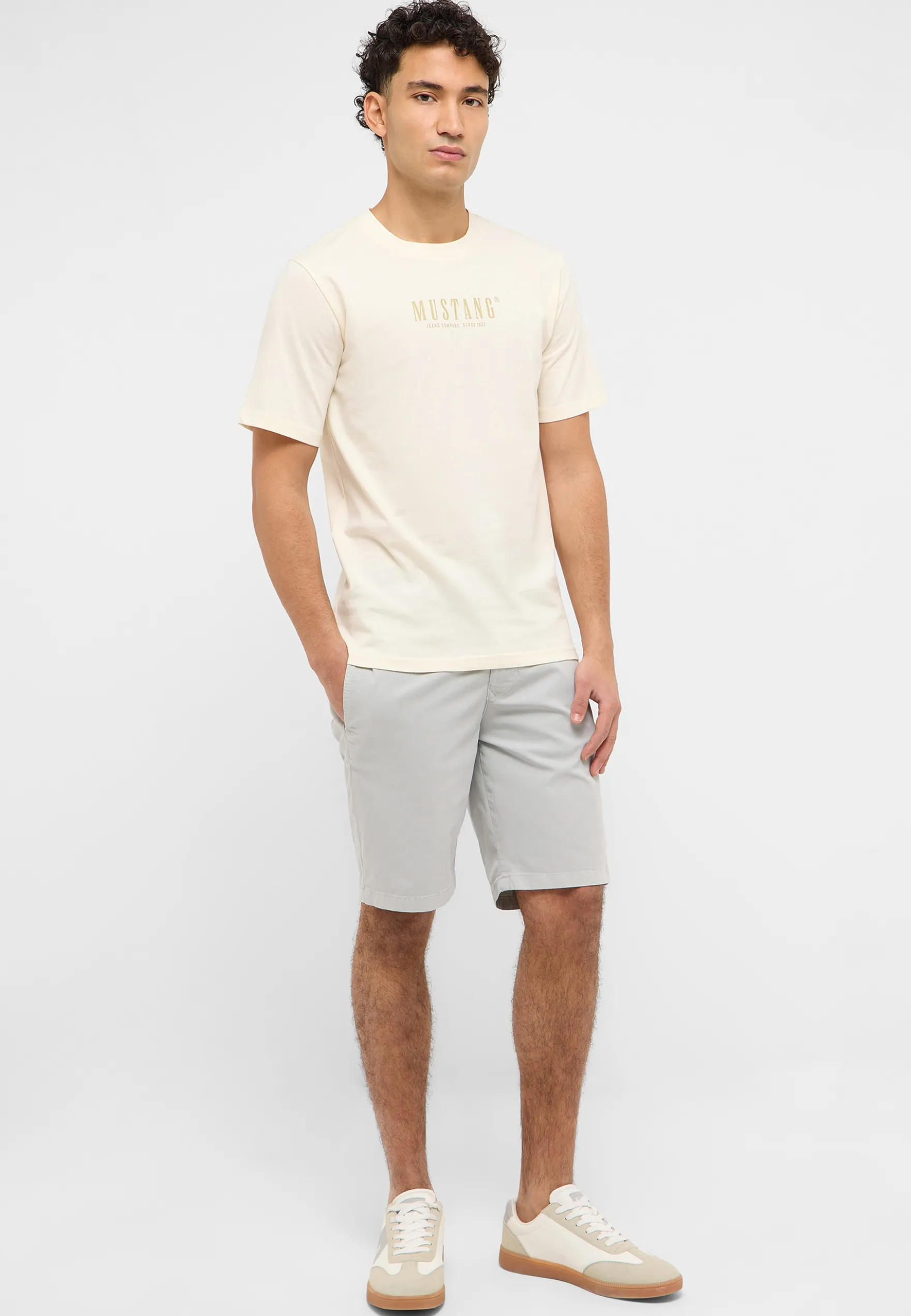 T-Shirt Style Austin