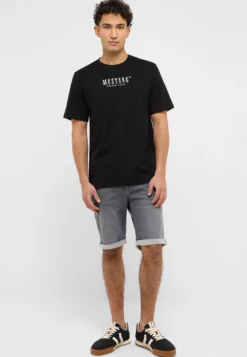 T-Shirt Style Austin
