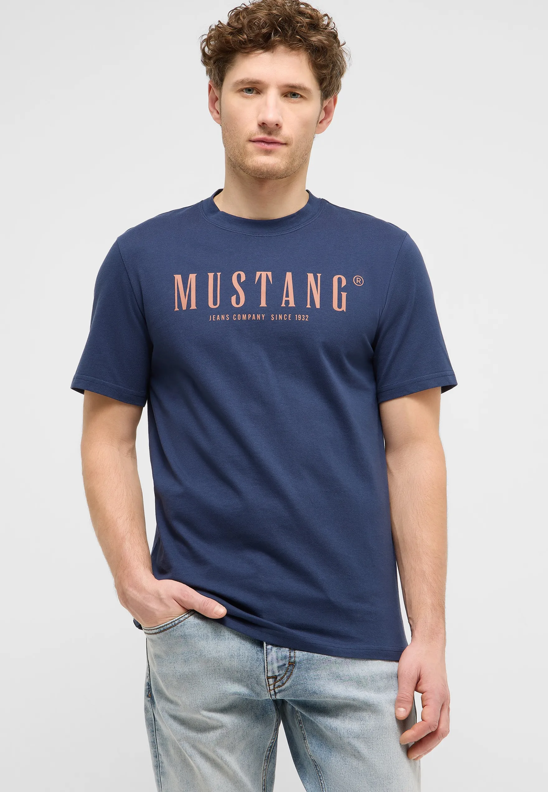 T-Shirt Style Austin
