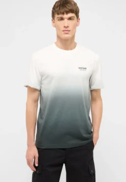 T-Shirt Style Austin