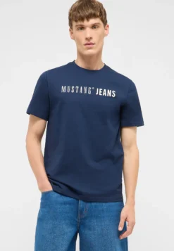 T-Shirt Style Austin