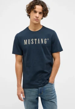 T-Shirt Style Austin