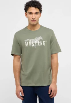 T-Shirt Style Austin