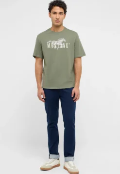 T-Shirt Style Austin