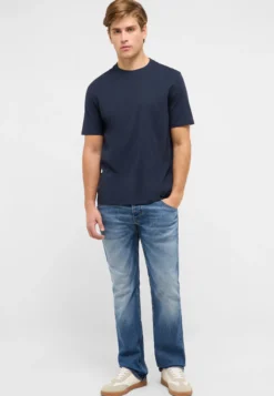 T-Shirt Style Austin