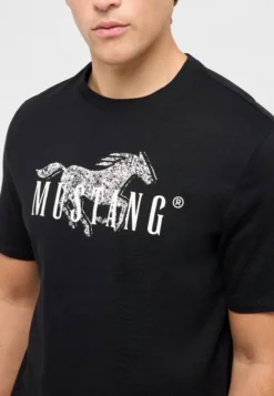 T-Shirt Style Austin