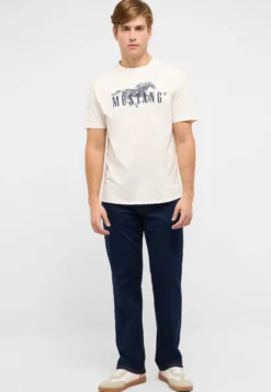 T-Shirt Style Austin