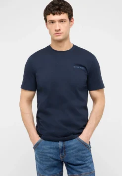 T-Shirt Style Austin