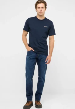 T-Shirt Style Austin