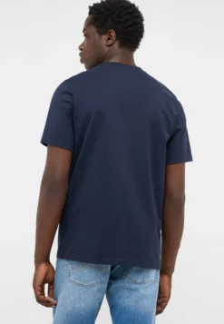 T-Shirt Style Austin