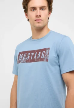 T-Shirt Style Austin