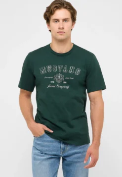 T-Shirt Style Austin