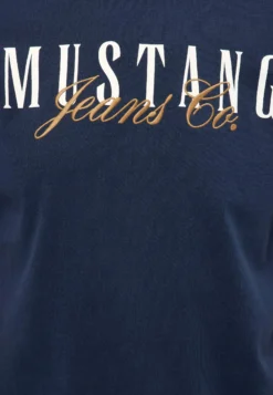 T-Shirt Style Austin