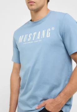 T-Shirt Style Austin