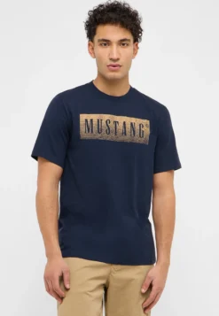 T-Shirt Style Austin