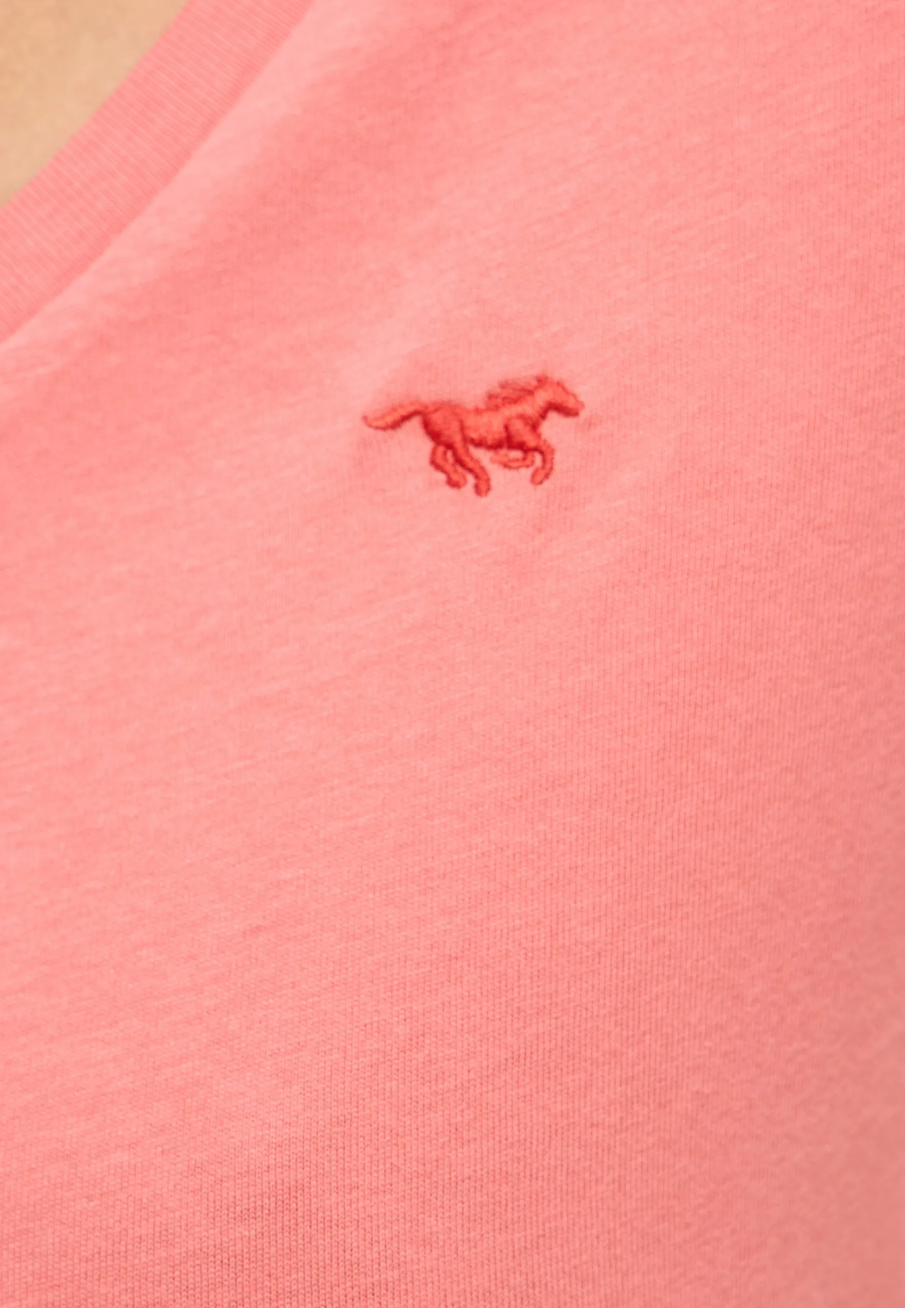 T-Shirt Style Beverly
