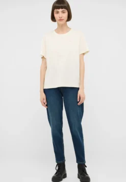 T-Shirt Style Floris