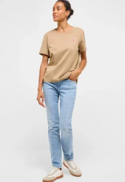 T-Shirt Style Floris