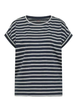 T-Shirt Style Lesley