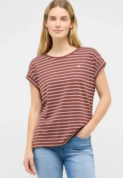 T-Shirt Style Lesley