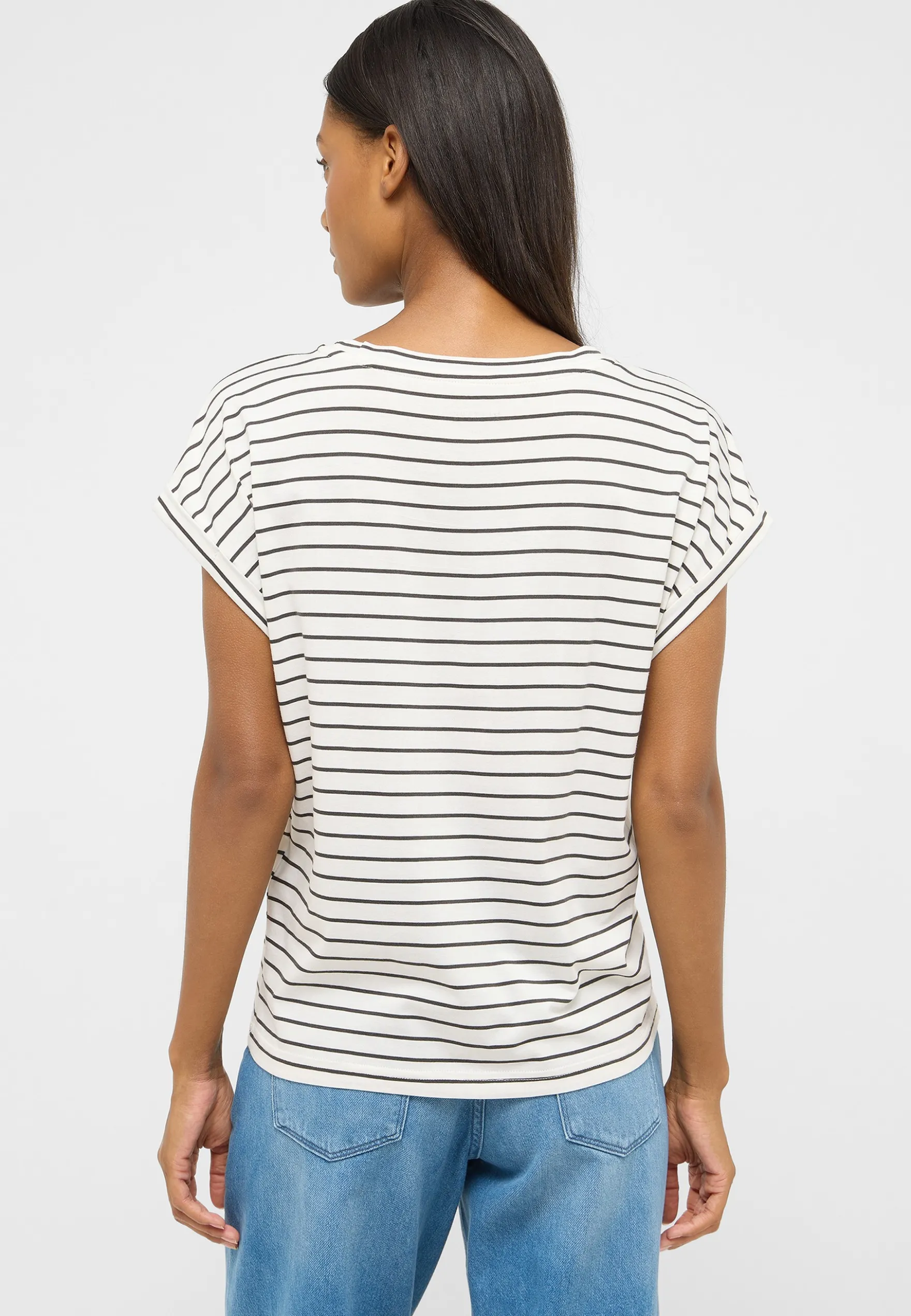 T-Shirt Style Lesley