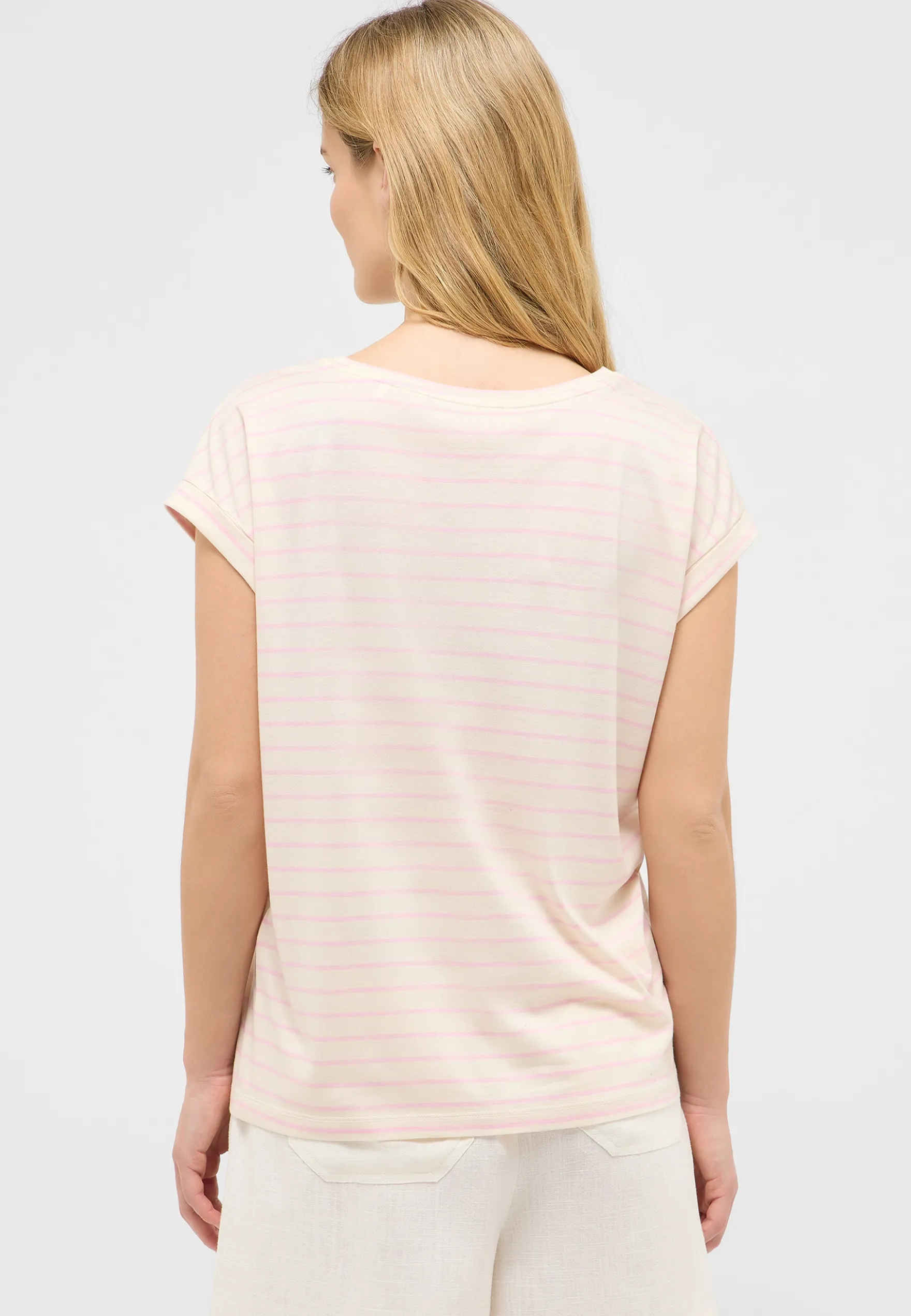 T-Shirt Style Lesley