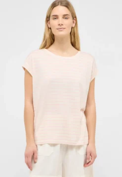 T-Shirt Style Lesley