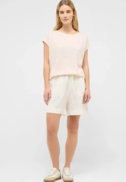 T-Shirt Style Lesley