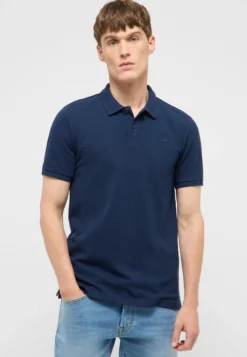 T-Shirt Style Pierre