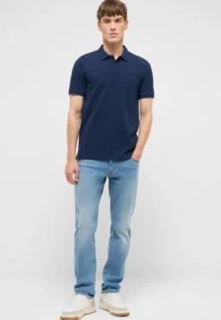 T-Shirt Style Pierre