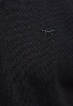 T-Shirt Style Pierre