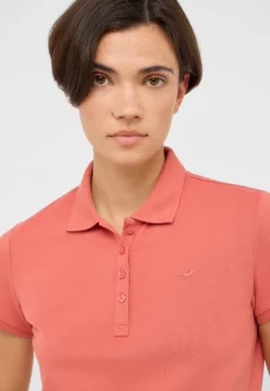 T-Shirt Style Tara